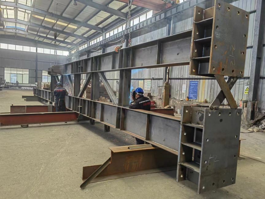 鋼結(jié)構(gòu)